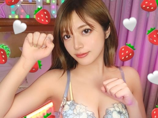 【ギャルインフルエンサー】プリっとしたお尻ときれいなアナルの持ち主！おもちゃで興奮し激ピストンでイキまくり！ｗ