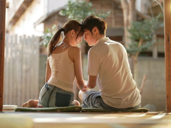 【記憶喪失の幼馴染と禁断の再会】『私、誰だかわかる？』田舎で再会した元カノが記憶を失っていて…失われた時間を埋めるように、情熱的な汗だくセックスで心と体を繋ぎ直す♡