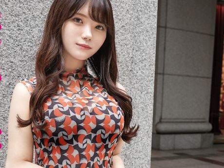 【若妻の禁断の欲望】『旦那じゃ物足りないの…』欲求不満な美巨乳妻が不倫セックスで覚醒！他人棒に貪りつき、背徳の快楽に溺れる！♥