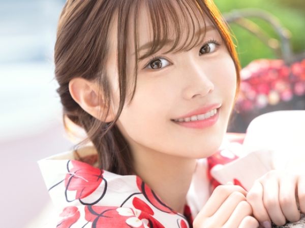 【スゴかわ受付嬢の裏バイト】『感じちゃう…♡』清楚系お姉さんがギンギンちんぽに夢中！騎乗位でイキまくり、パイパン痙攣アクメが止まらない！