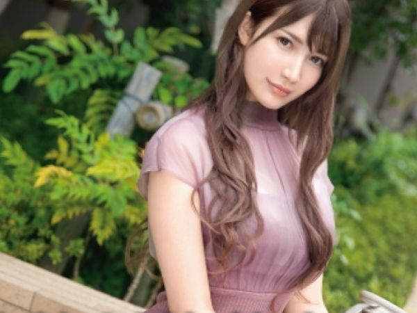 【スレンダー美少女】服飾学生の美ボディを独り占め!高速ピストンで膣内をかき回し、連続顔射でイキまくる!若さ溢れるカラダを思う存分味わい尽くす、激アツセックス!